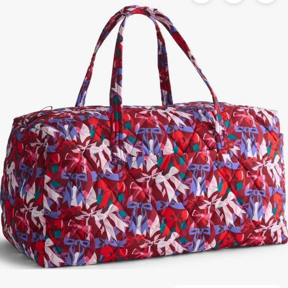 NWT Vera Bradley Large “Bow Show”Travel Duffel Bag